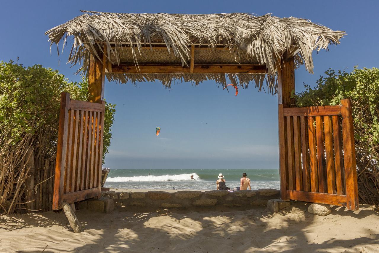 Las Olas Mancora Bagian luar foto